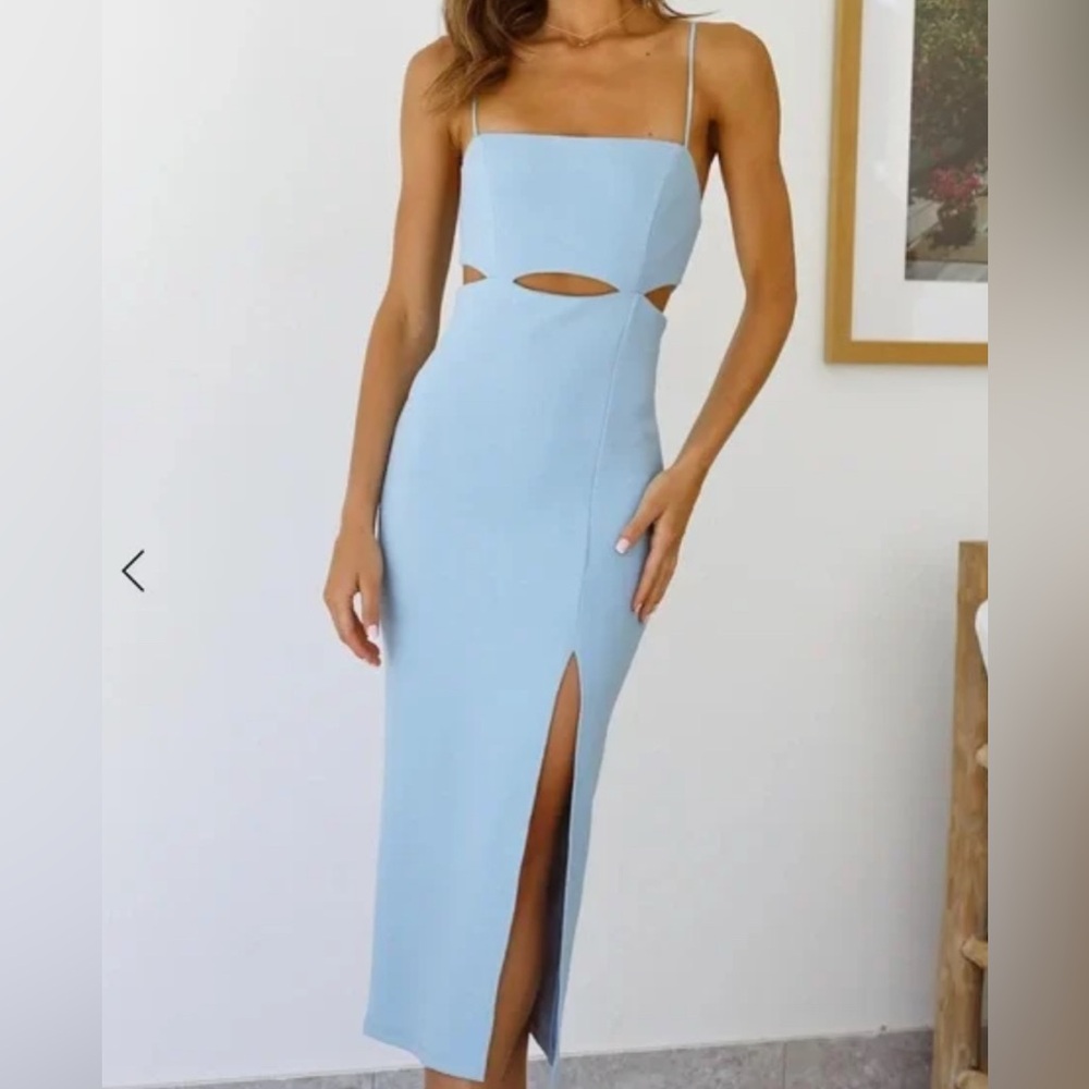 Hello Molly Swerve Through Midi Dress Blue size 4